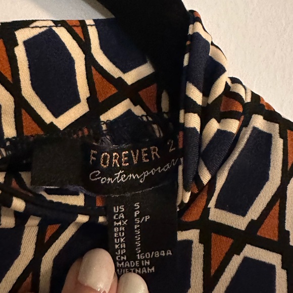 Forever 21 women’s dress multicolor geometric - Picture 3 of 6